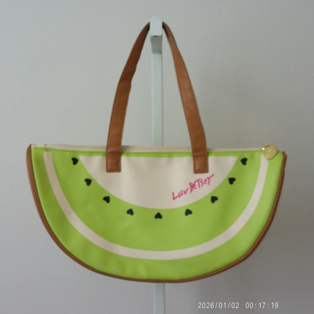 Luv Betsey Faux Leather Quirky Fruit Kiwi Heart Tote Bag Large Green